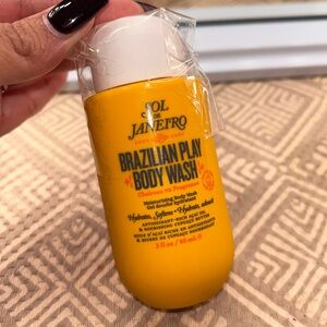 BRAND NEW SEALED SOL DE JANEIRO BRAZILIAN PLAY BODY WASH TRAVEL SIZE☀️🤍🚨